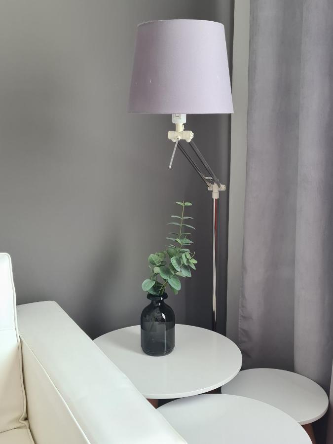 Red Rooms Tsimiski 60 Szaloniki Kültér fotó